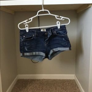 Garage short shorts